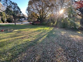 1103 Pershing St in High Point, NC - Building Photo - Building Photo