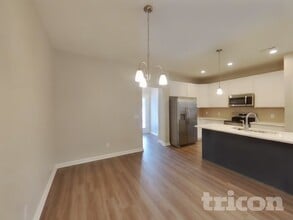 111 Thomas Point Dr in Fortville, IN - Building Photo - Building Photo