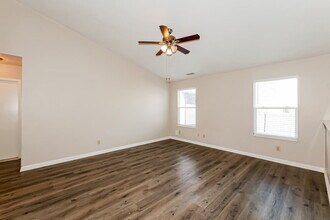10708 Tanbark Dr in Indianapolis, IN - Building Photo - Building Photo