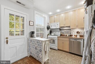 2700 13th Rd S in Arlington, VA - Building Photo - Building Photo