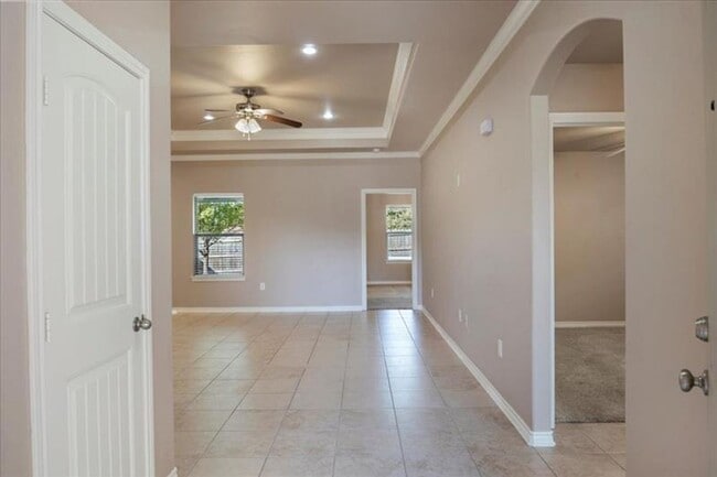 4085 Stonebridge Dr in Tyler, TX - Building Photo - Building Photo
