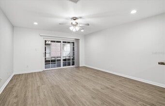 8511 12th Way N in St. Petersburg, FL - Building Photo - Building Photo