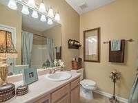 Building Photo - Chace Lake Villas Apartamentos in Birmingham, Alabama