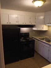 1160 N Ogden St, Unit 101 in Denver, CO - Foto de edificio - Building Photo