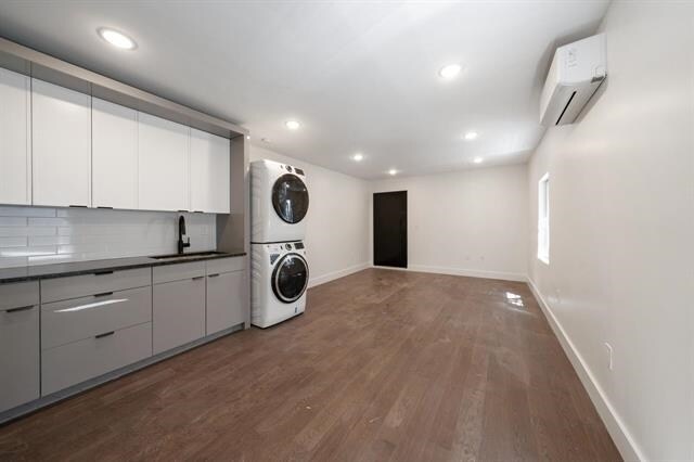 195 Bay St in Jersey City, NJ - Building Photo