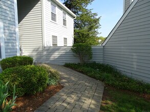 41 River Colony in Guilford, CT - Building Photo - Building Photo
