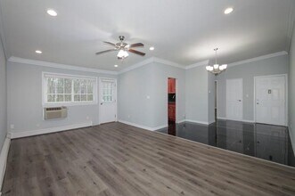 664 Veterans Memorial Hwy in Hauppauge, NY - Building Photo - Building Photo