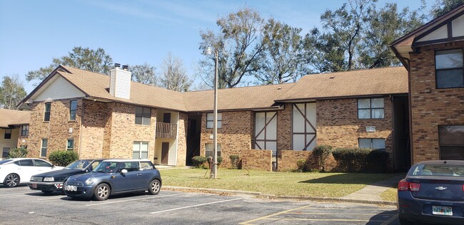 11996 Scenic Hwy in Pensacola, FL - Building Photo - Building Photo