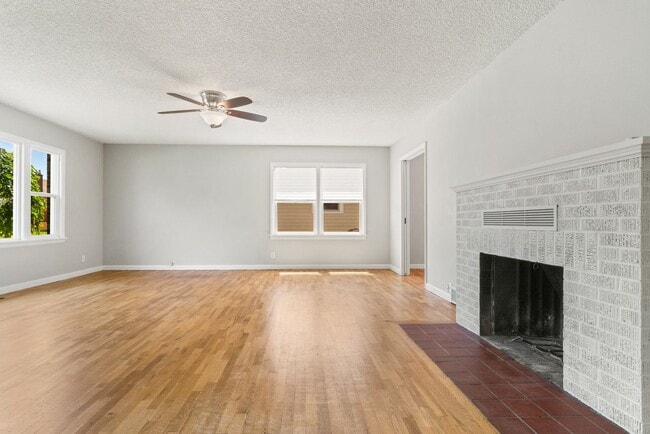 24 N Harrison St in Wenatchee, WA - Building Photo - Building Photo