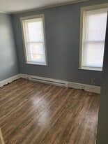 1963 Rowan St, Unit B in Philadelphia, PA - Building Photo