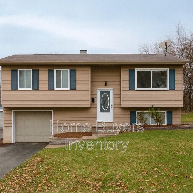 property at 536 Hyatt Ave