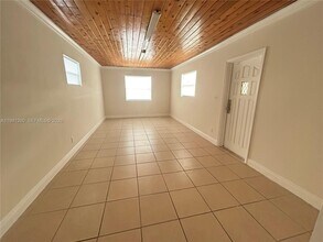 5225 Mayo St in Hollywood, FL - Building Photo - Building Photo