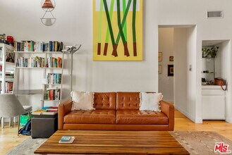 3988 Beethoven St in Los Angeles, CA - Building Photo - Building Photo