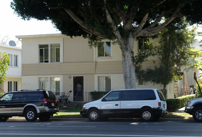 9306 W Olympic Blvd in Beverly Hills, CA - Building Photo - Building Photo