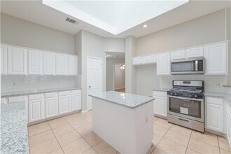 8309 Edgemoor Pl in Austin, TX - Building Photo - Building Photo