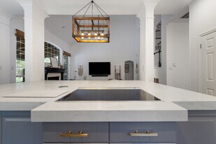 5401 Ketch Ct in Austin, TX - Building Photo