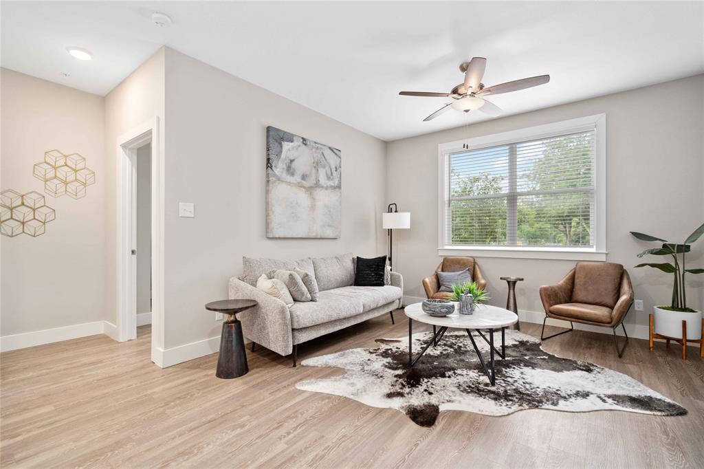 1620 Oak Tree Dr Photo