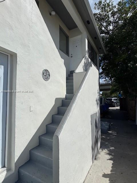 2210 NW N River Dr in Miami, FL - Building Photo - Building Photo