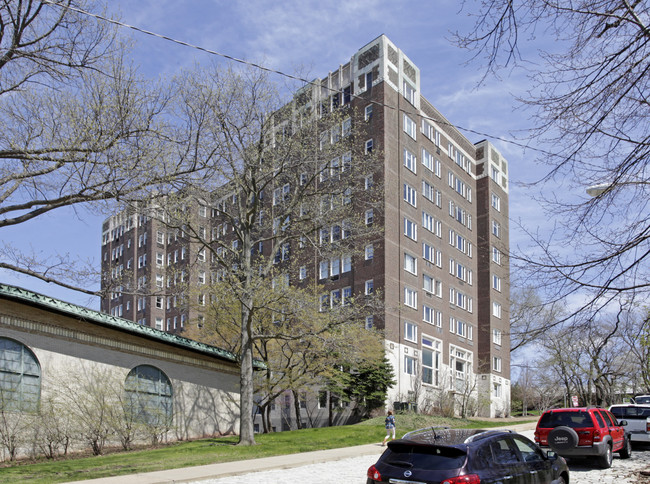 Park Mansions in Pittsburgh, PA - Building Photo - Building Photo