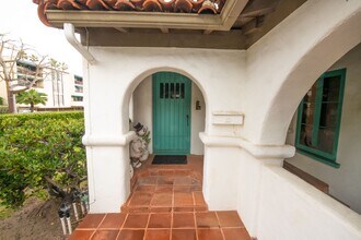 6425 Electric Ave in San Diego, CA - Building Photo - Building Photo