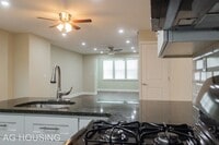 5619 Warrington Ave photo'