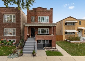 5538 W Drummond Pl in Chicago, IL - Building Photo