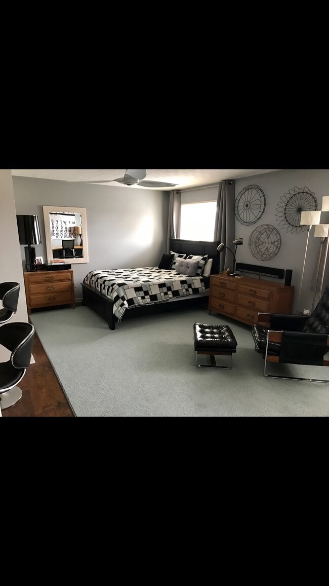 562 Woodland Ave Apartments and Nearby Lexington Apartments For Rent