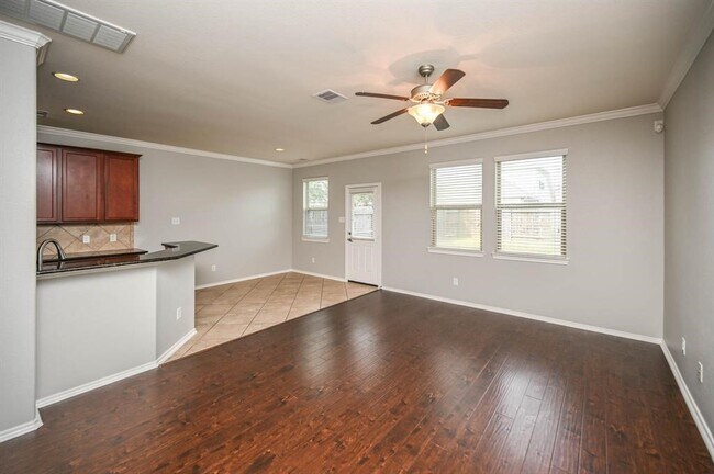 property at 6431 Calgary Woods Ln
