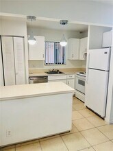 6900 SW 39th St, Unit # 107J in Davie, FL - Foto de edificio - Building Photo