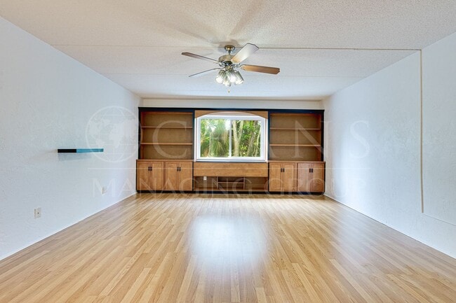 60 Vining Ct in Ormond Beach, FL - Building Photo - Building Photo