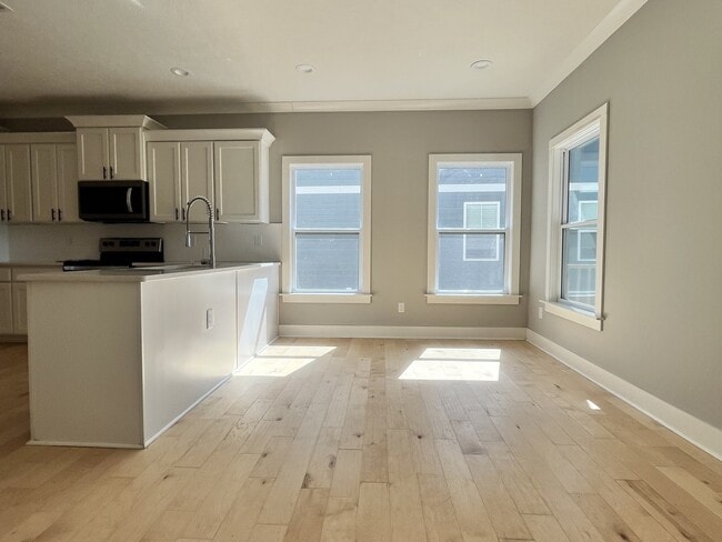 317 Lambuth Blvd in Jackson, TN - Foto de edificio - Building Photo