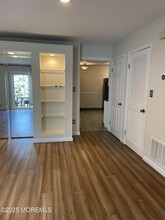 442 Indigo Ct in Morganville, NJ - Building Photo - Building Photo