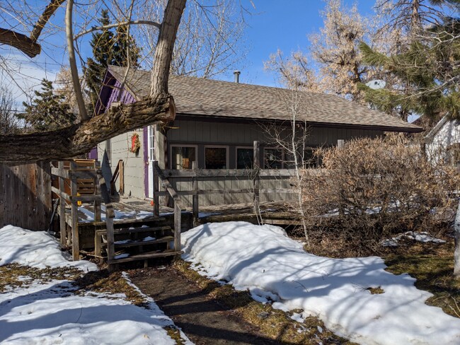 407 S 10th Ave in Bozeman, MT - Building Photo - Building Photo