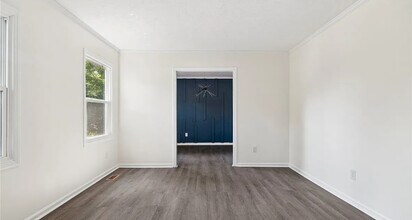 7008 Darnell St in Fayetteville, NC - Building Photo - Building Photo