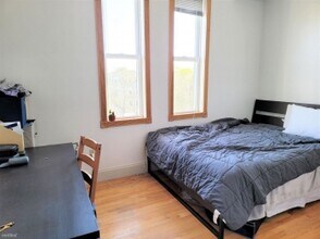 183 Columbia St, Unit 2 in Cambridge, MA - Building Photo - Building Photo