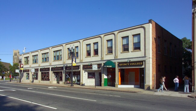 27 Temple St in Quincy, MA - Foto de edificio - Building Photo