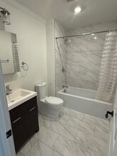 124 Pearl St, Unit 124 in Somerville, MA - Foto de edificio - Building Photo