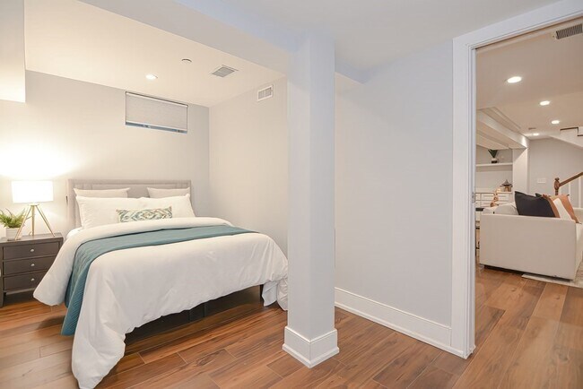 265 E St in Boston, MA - Building Photo - Building Photo