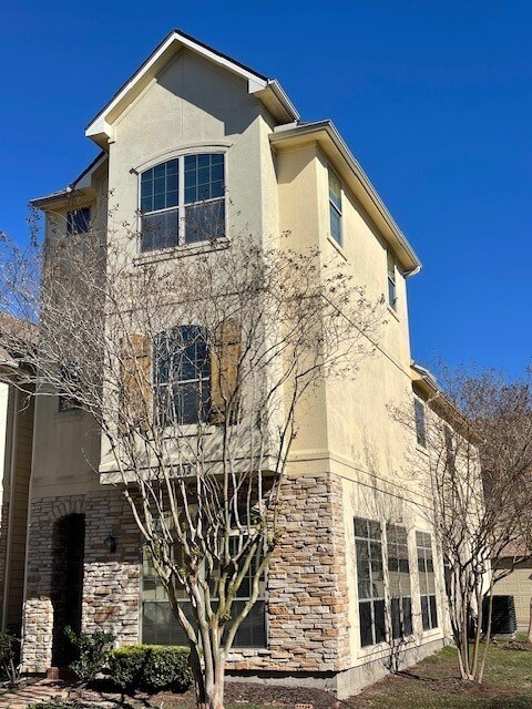 9103 Creekstone Lake Dr in Houston, TX - Building Photo - Building Photo