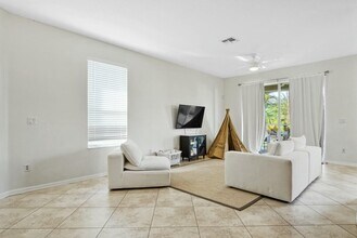 9772 SW Eastbrook Cir in Port St. Lucie, FL - Building Photo - Building Photo
