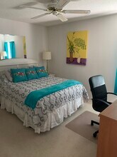 220 Hollowbrook Cir in Daytona Beach, FL - Building Photo - Building Photo