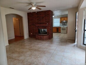 13643 Forest Walk in San Antonio, TX - Building Photo - Building Photo
