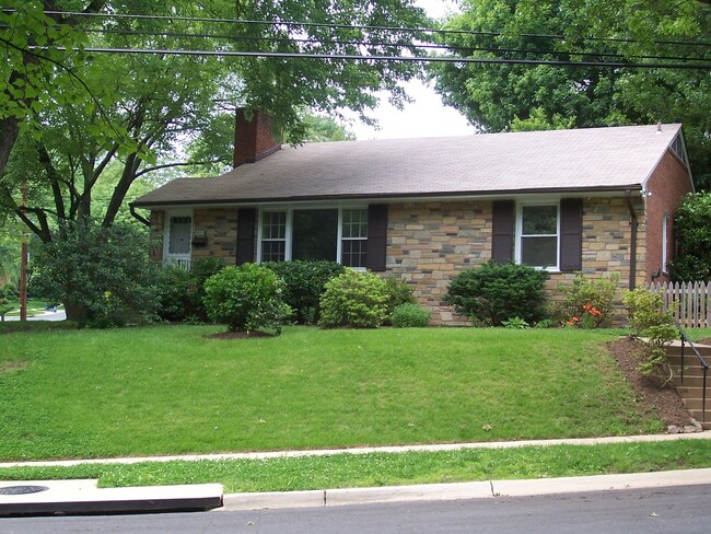 property at 9900 Wildwood Rd