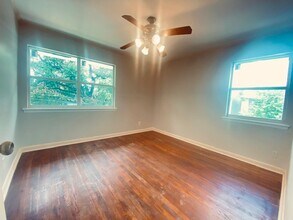 9006 Ilona Ln in Houston, TX - Building Photo - Building Photo