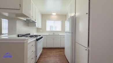 Fairmount Ave Apartments in San Diego, CA - Building Photo - Interior Photo