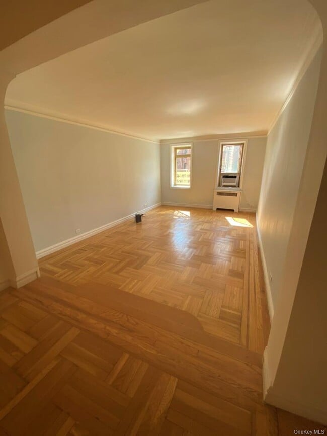 property at 57 Park Terrace W