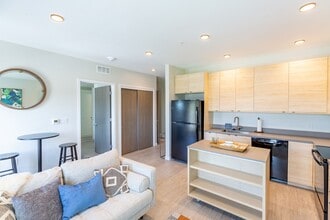 Rowat Lofts Apartments in Des Moines, IA - Building Photo - Building Photo