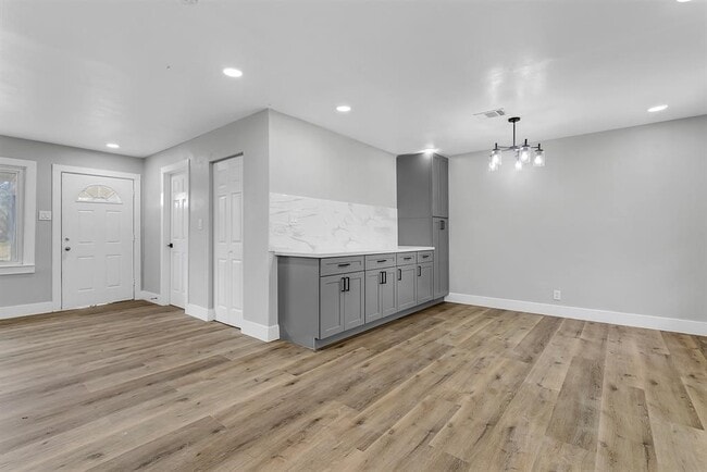 7609 St Lo Rd in Houston, TX - Building Photo - Building Photo