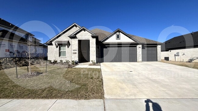 property at 912 Jackrabbit St