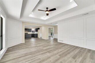 3305 Coyote Way in Plano, TX - Foto de edificio - Building Photo